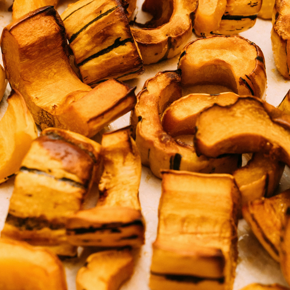 NIEUW Special 19 september - Flespompoen, crispy chili oil & feta